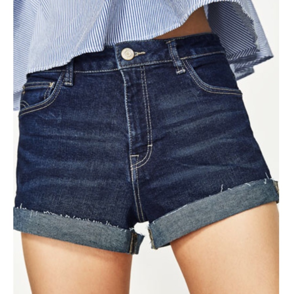 Zara Trafaluc Denim HighWaisted Cuffed Shorts 2NEW